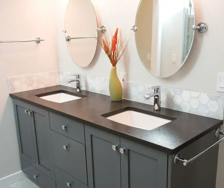 Double Sink Vanity Share The Same Drain, Can A Double Vanity Share Drain