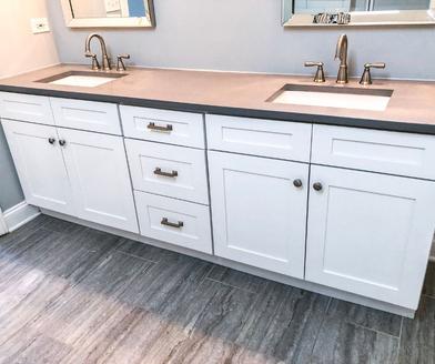 What Color Bathroom Cabinets And Vanity, What Color Bathroom Vanity Goes With Beige Tile